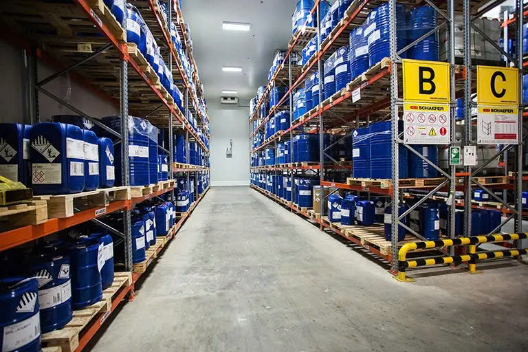 Vì sao ngành hóa chất cần giải pháp kho tự động